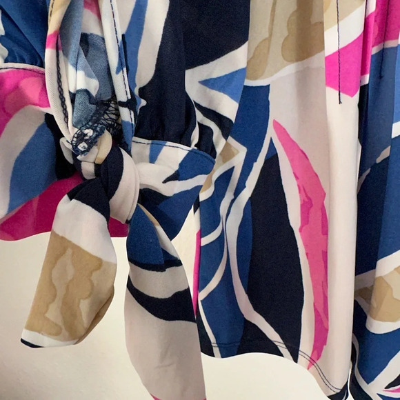 COCOMO PM Vibrant Multi Color 3/4Th Sleeves Top BNWT - Picture 4 of 9